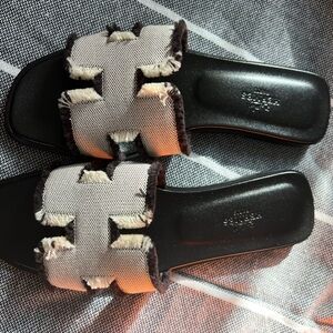 HERMES ORAN FRINGE SANDALS SIZE 36.5 NIB black